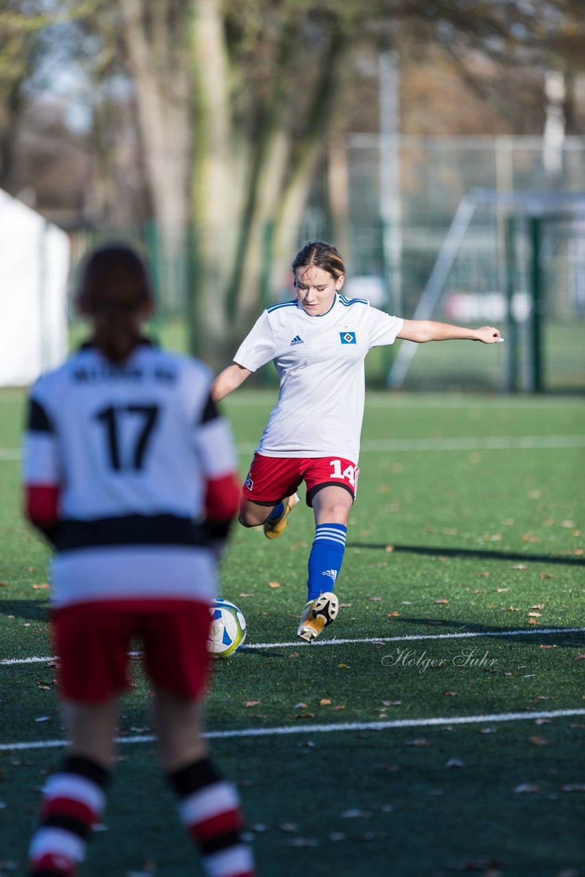 Bild 143 - wCJ Hamburger SV - Altona 93 : Ergebnis: 8:1